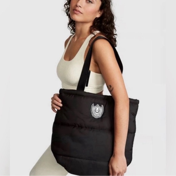 VS PINK PUFFY TOTE - Picture 2 of 2